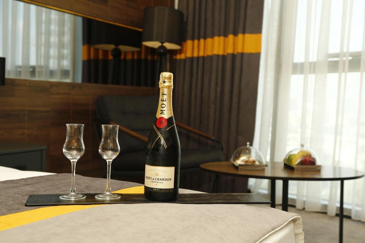 Noax Hotel Мерсін Екстер'єр фото