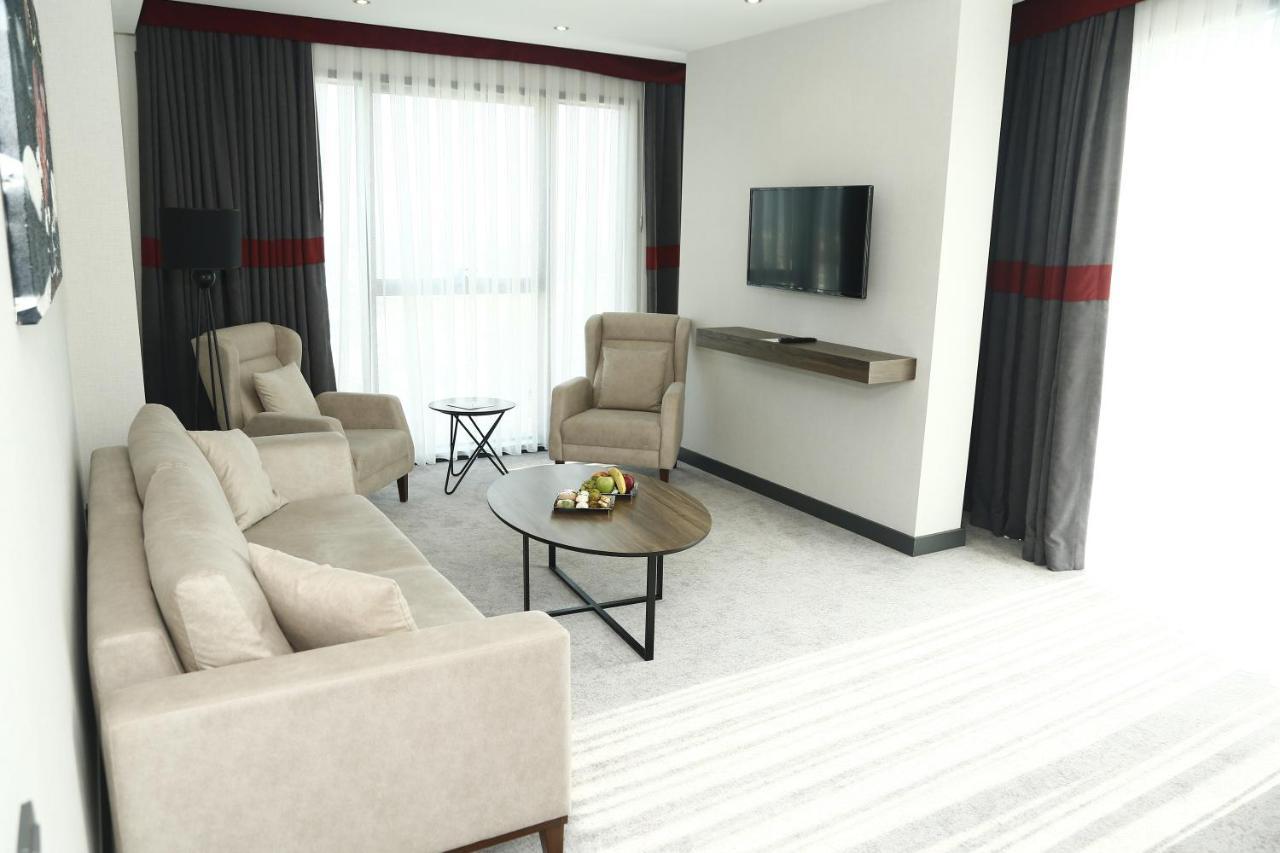 Noax Hotel Мерсін Екстер'єр фото